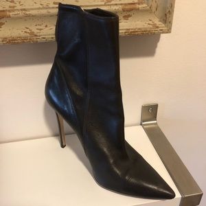 Gianvito Rossi Brown Pointed Ankle Boots Size 39